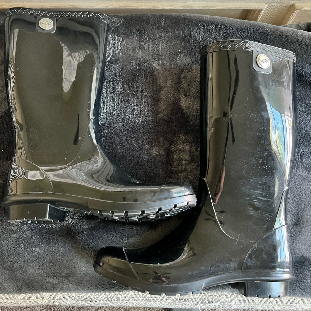 Ugg Rainboots - image 3